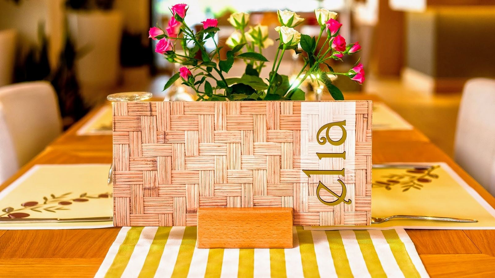 restaurants-elia-restaurant