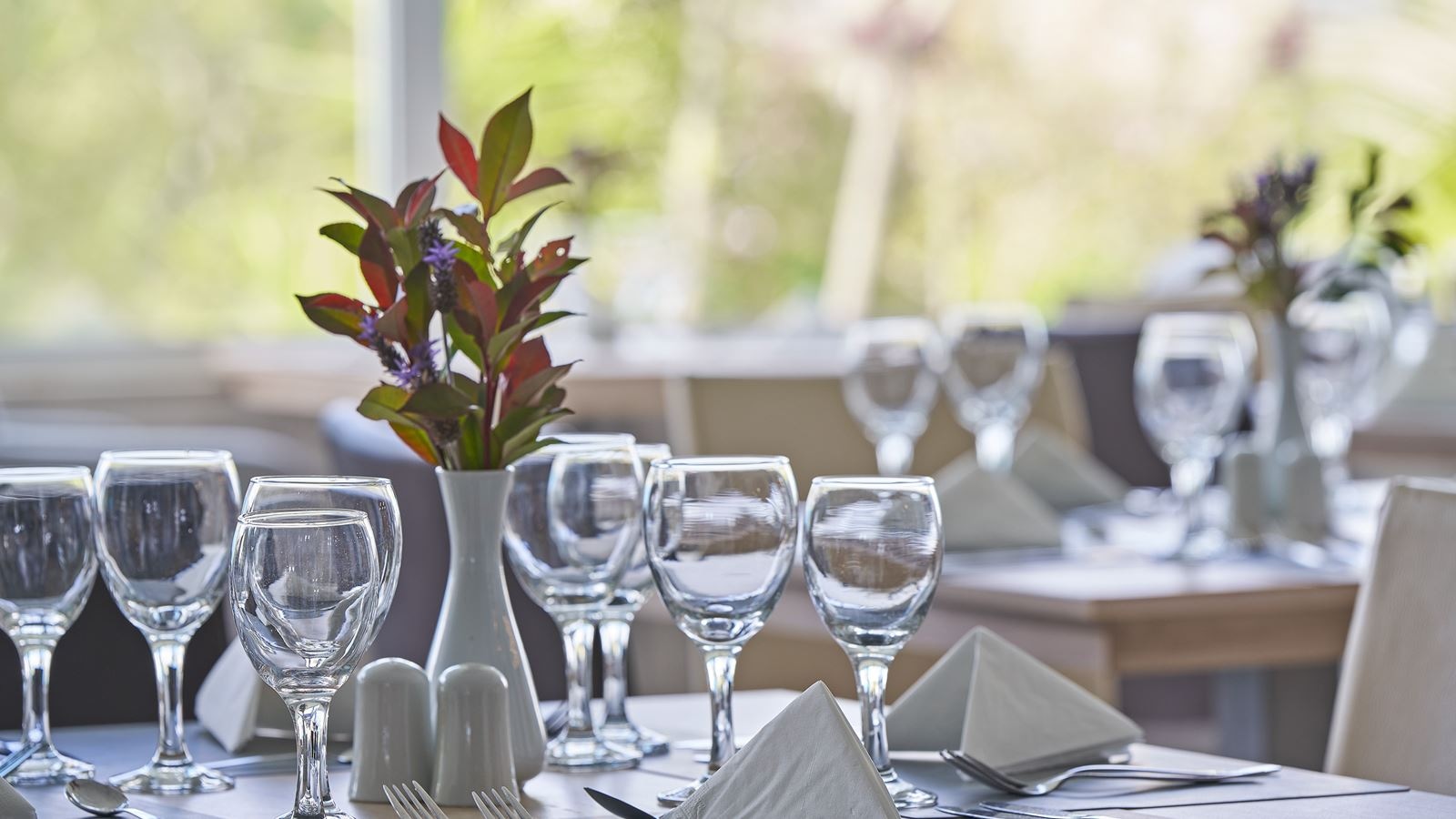 restaurants-elia-main-restaurant