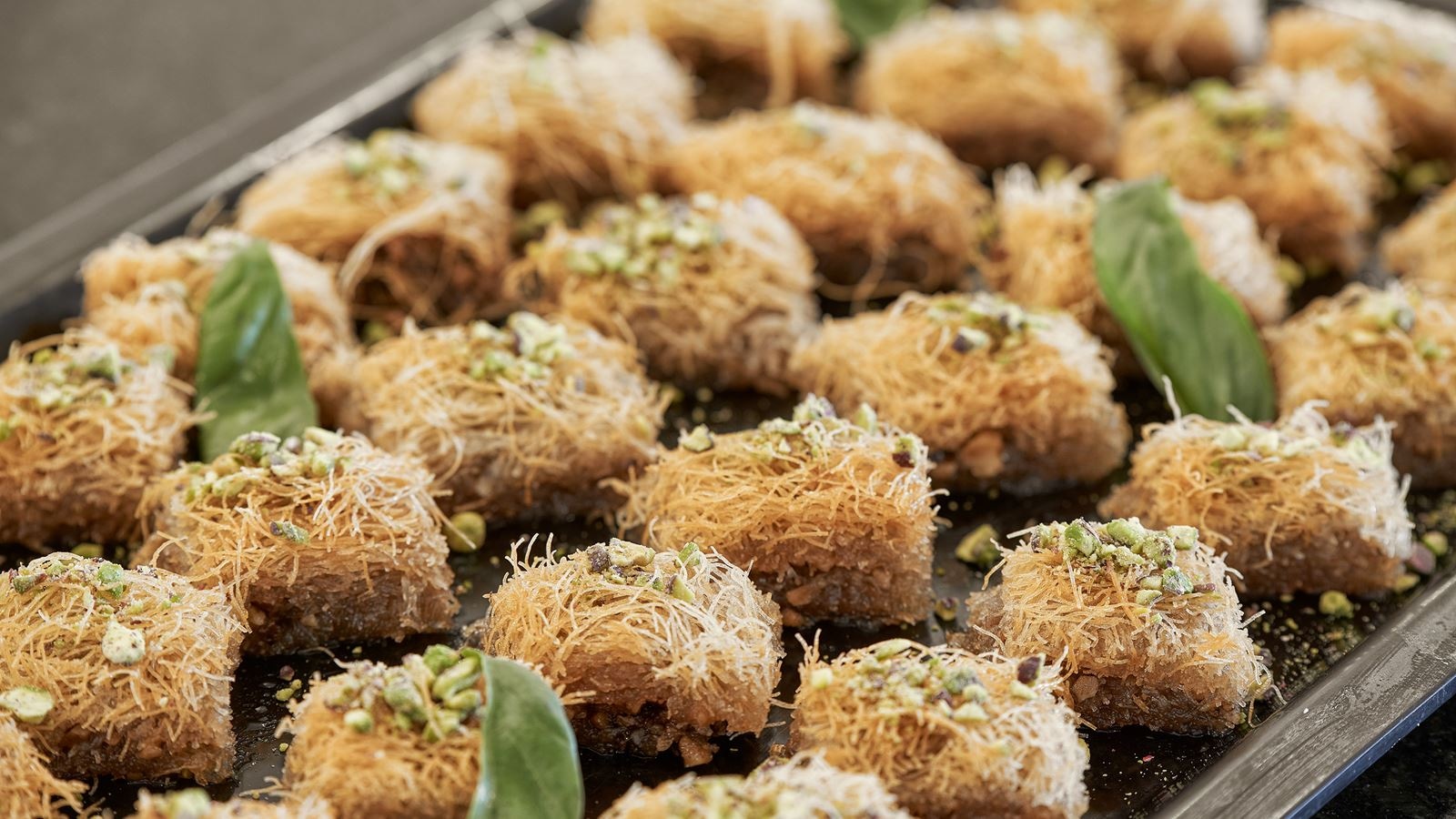 restaurants-elia-main-restaurant