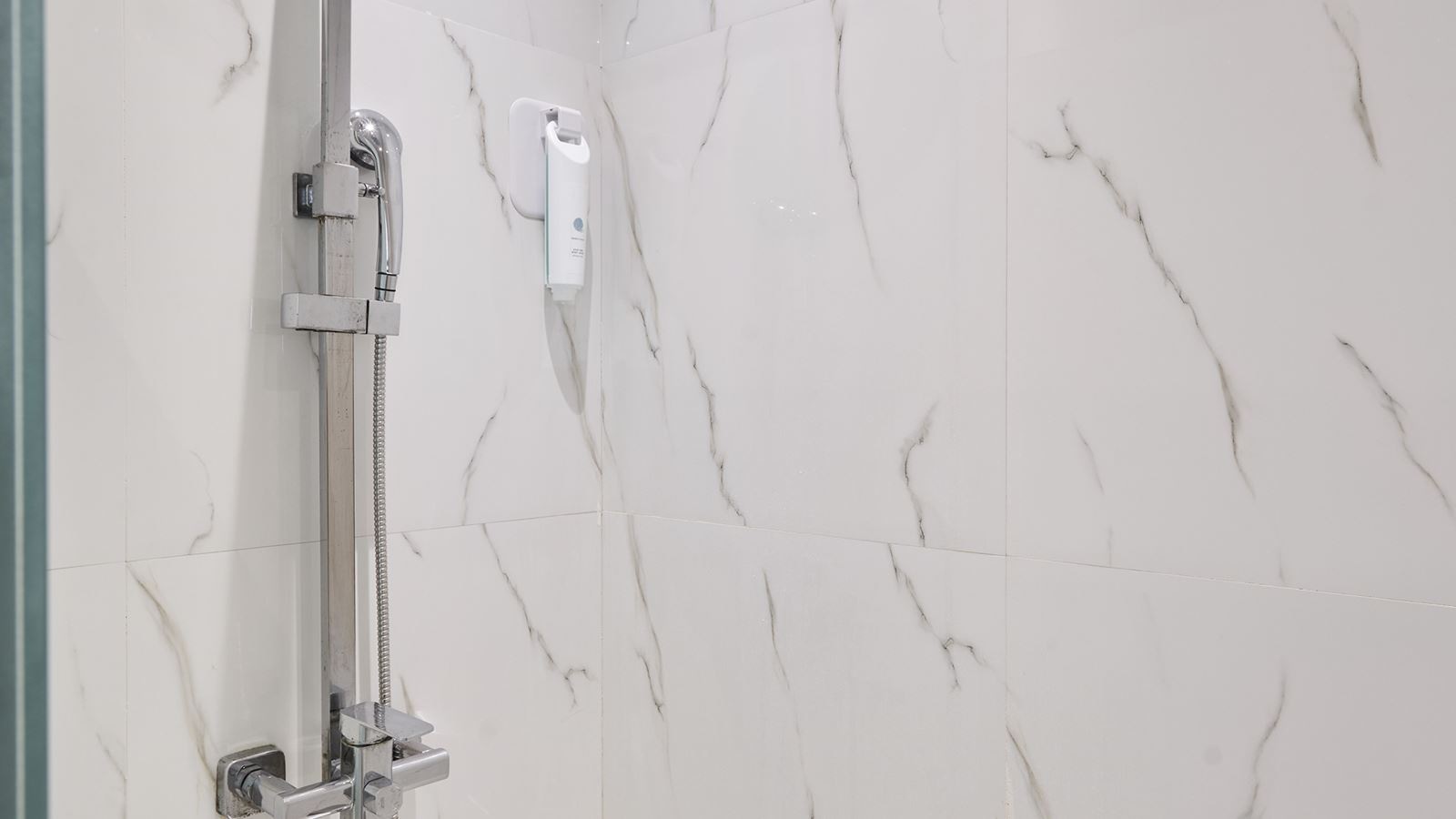 rooms-superior-family-room-with-garden-view