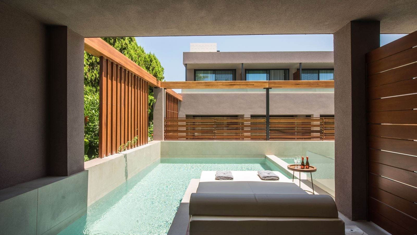 rooms-double-exclusive-garden-or-poolview-with-private-pool