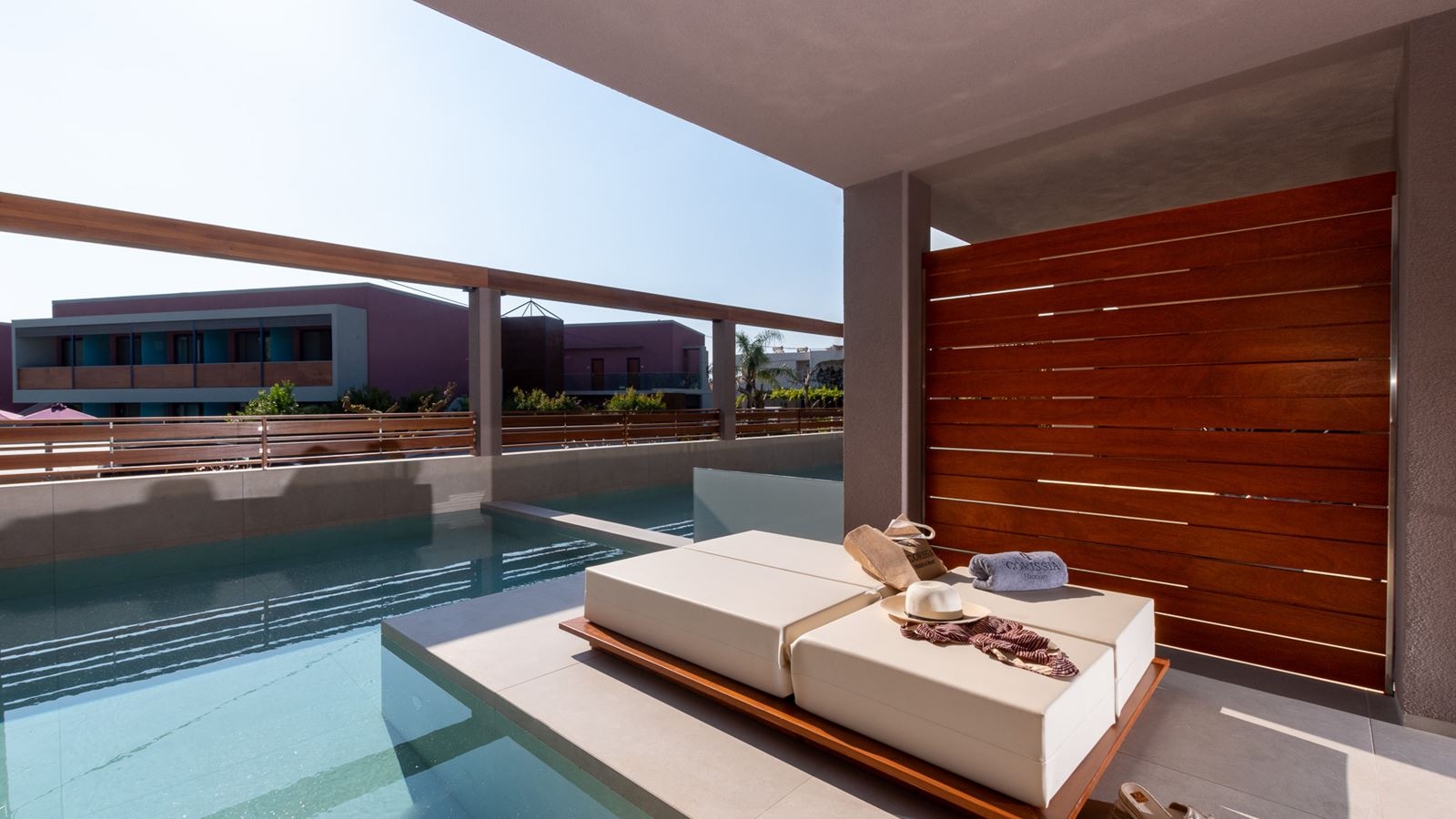 rooms-double-exclusive-garden-or-poolview-with-private-pool