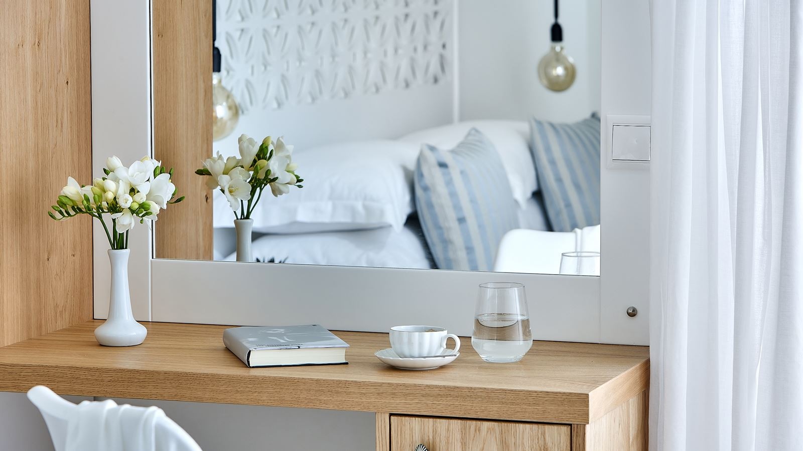 rooms-double-room-superior-balcony