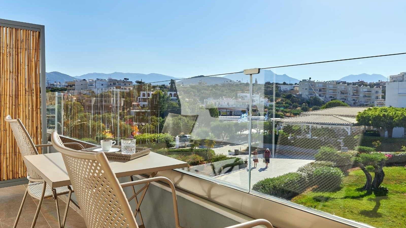 rooms-superior-double-room