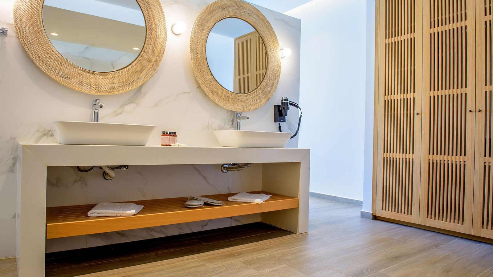 rooms-junior-suite-private-pool