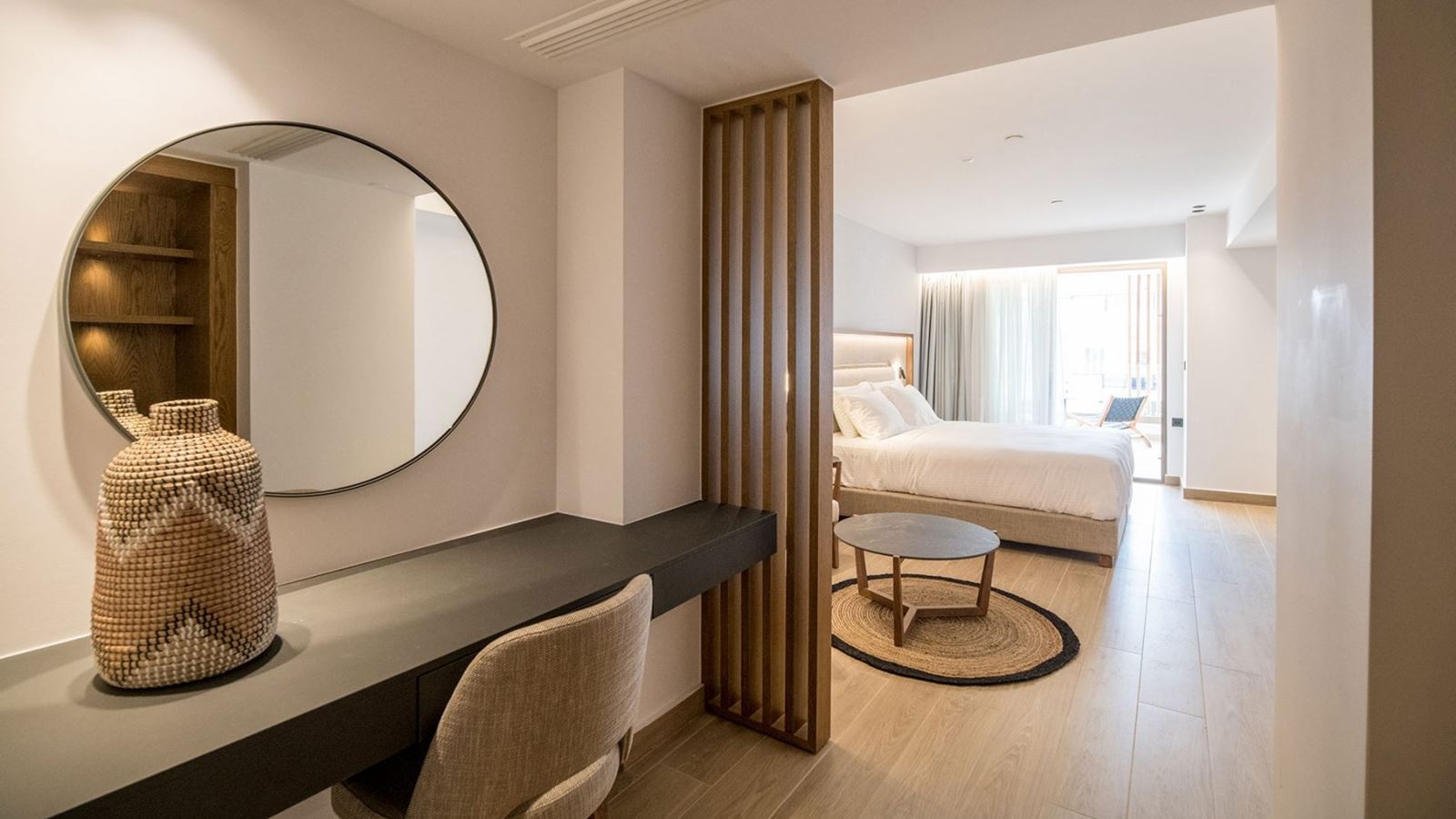 rooms-urban-chic-for-single-use-city-or-internal-view