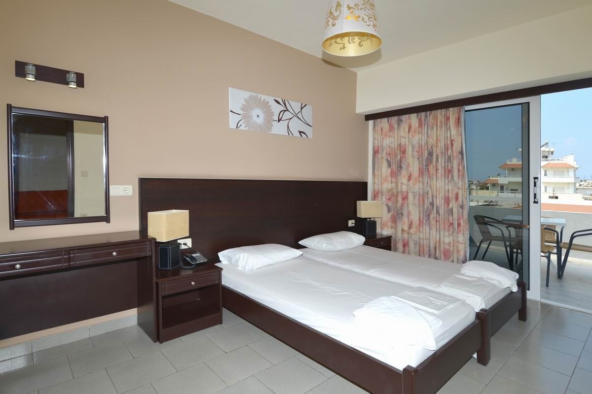 rooms-1-bedroom-apartment