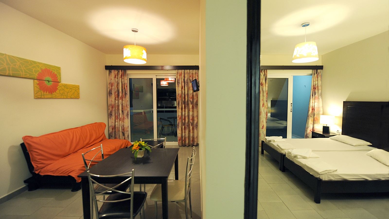 rooms-1-bedroom-apartment