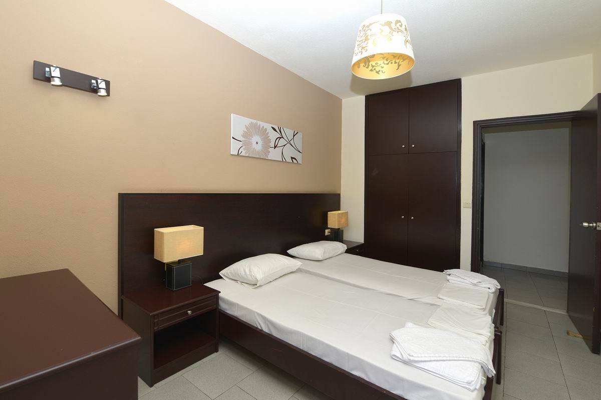 rooms-2-bedroom-apartment