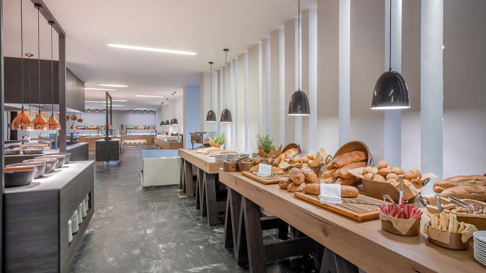 restaurants-main-restaurant