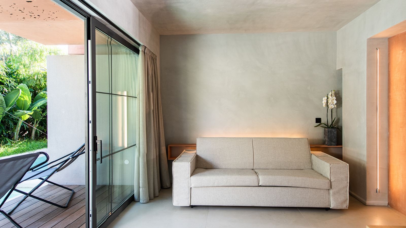 rooms-amphora-suite-with-private-pool