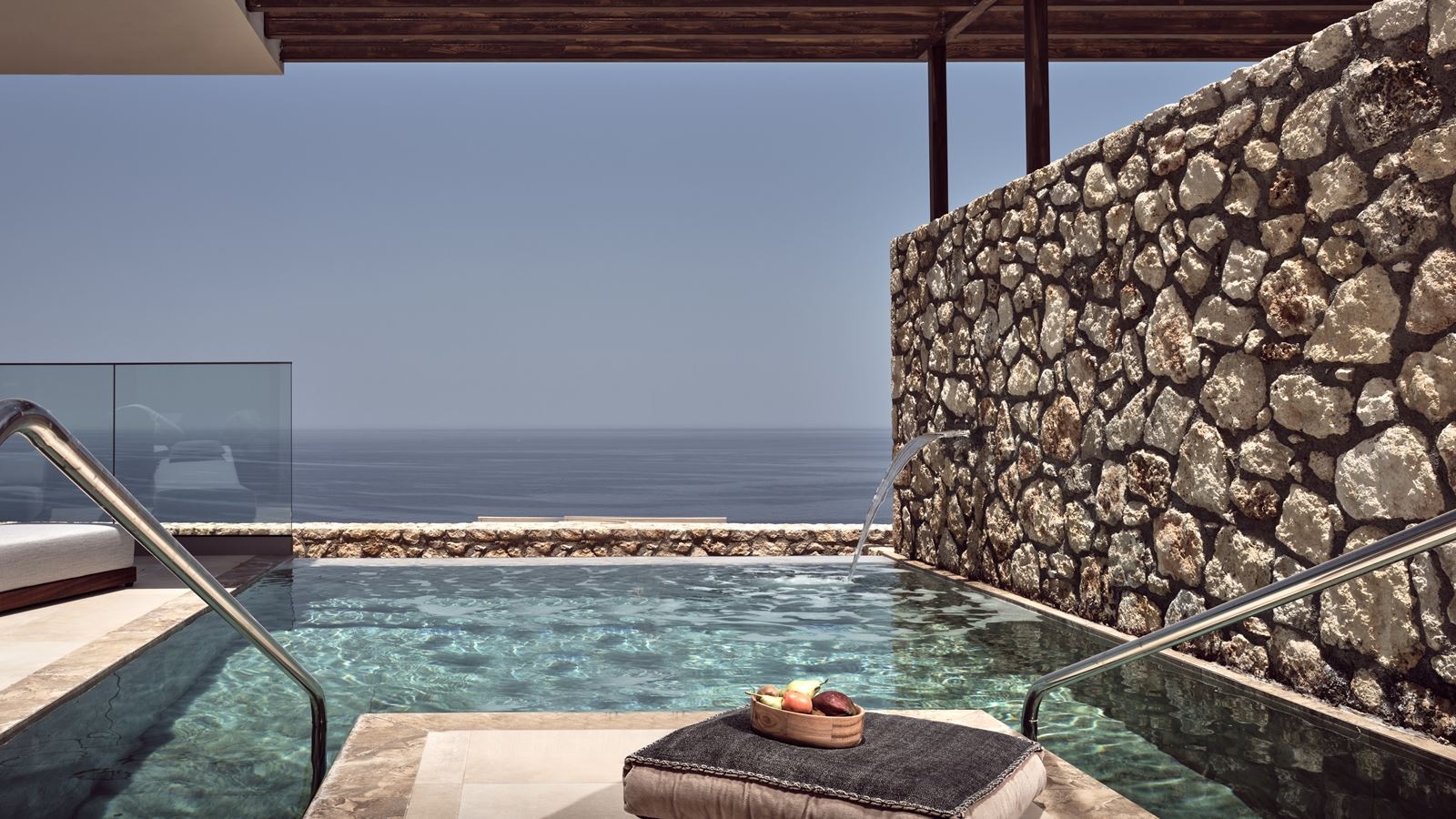 rooms-royal-senses-villa-sea-view-with-infinity-private-pool
