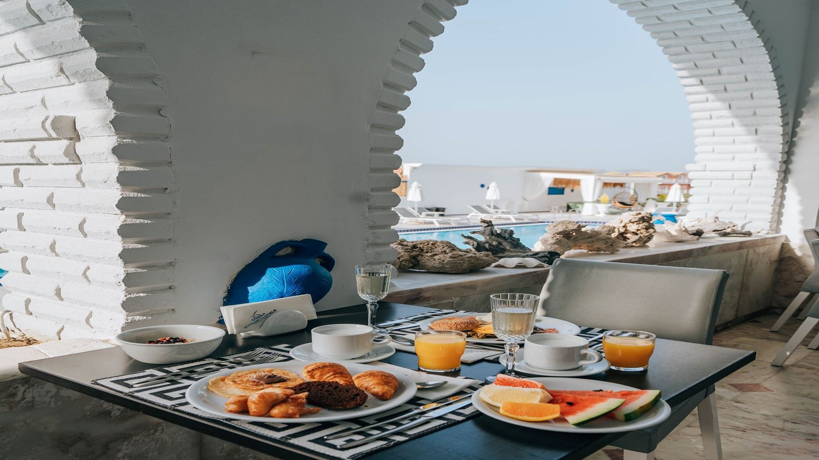 restaurants-restaurant