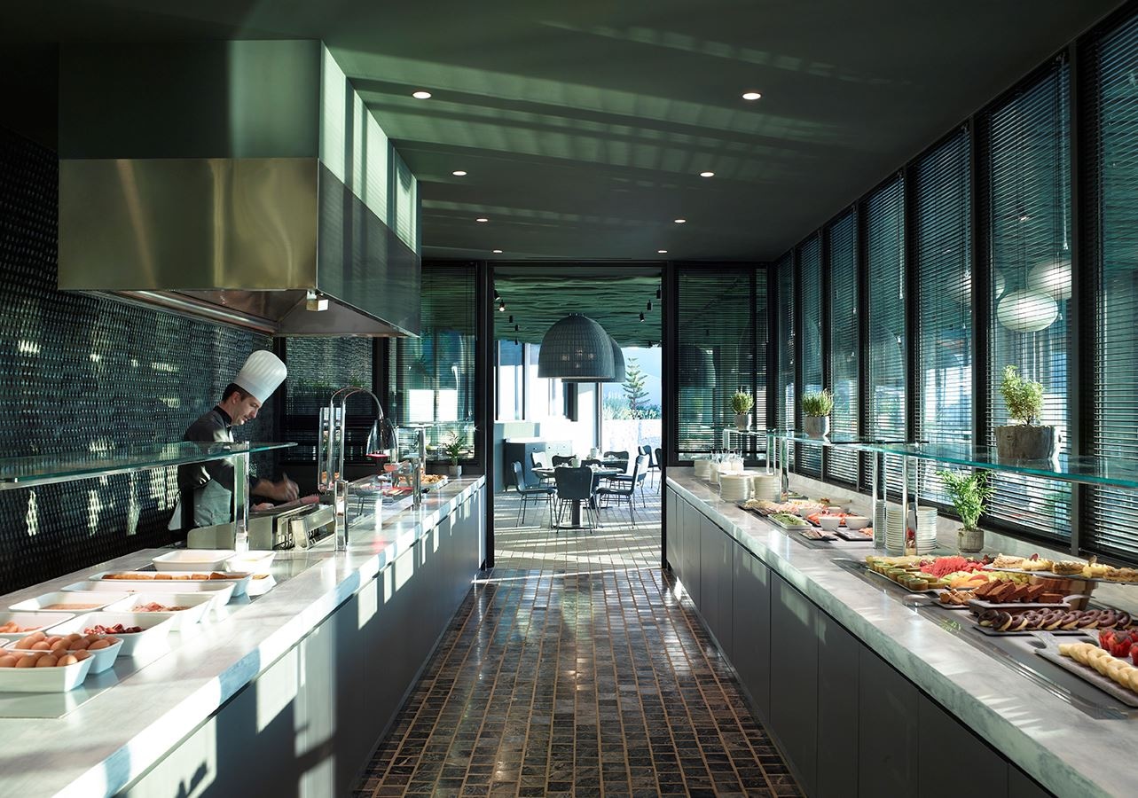 restaurants-ambrosia-main-restaurant