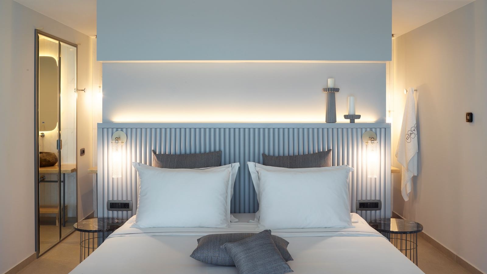 rooms-family-duplex-with-private-pool--basement-level--sea-view