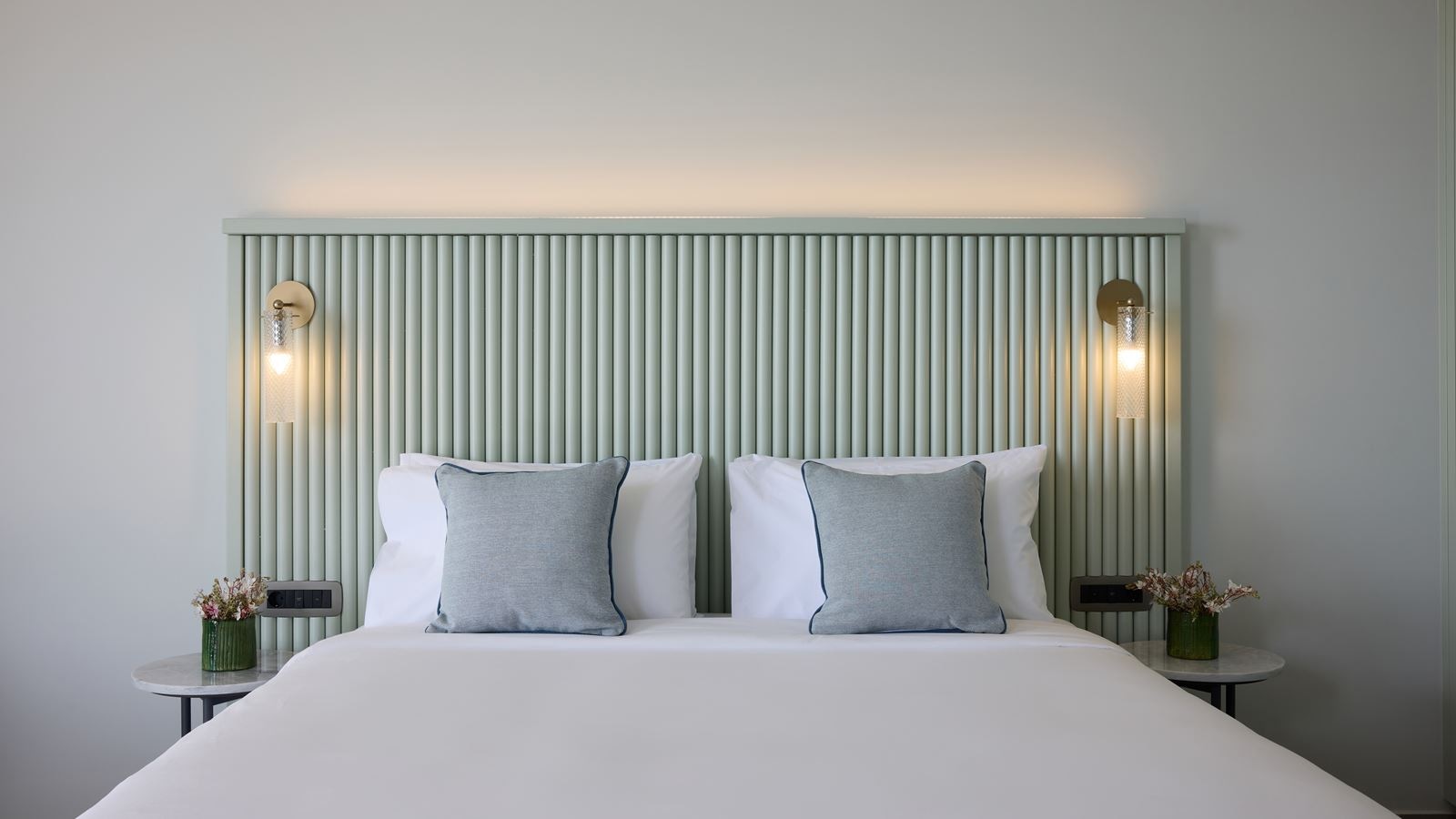 rooms-executive-suite-with-private-pool-sea-view