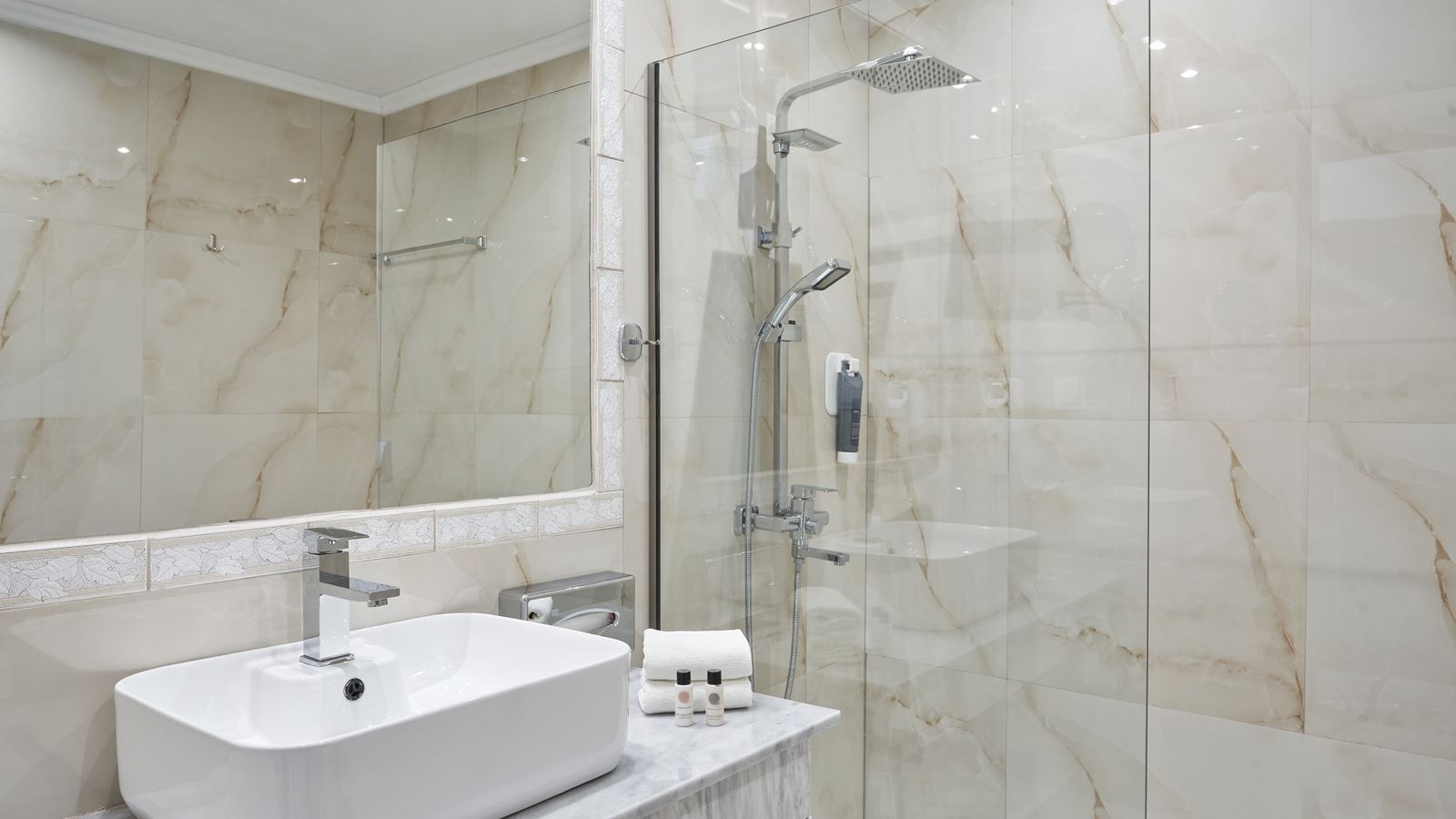 rooms-superior-double-mountain-view