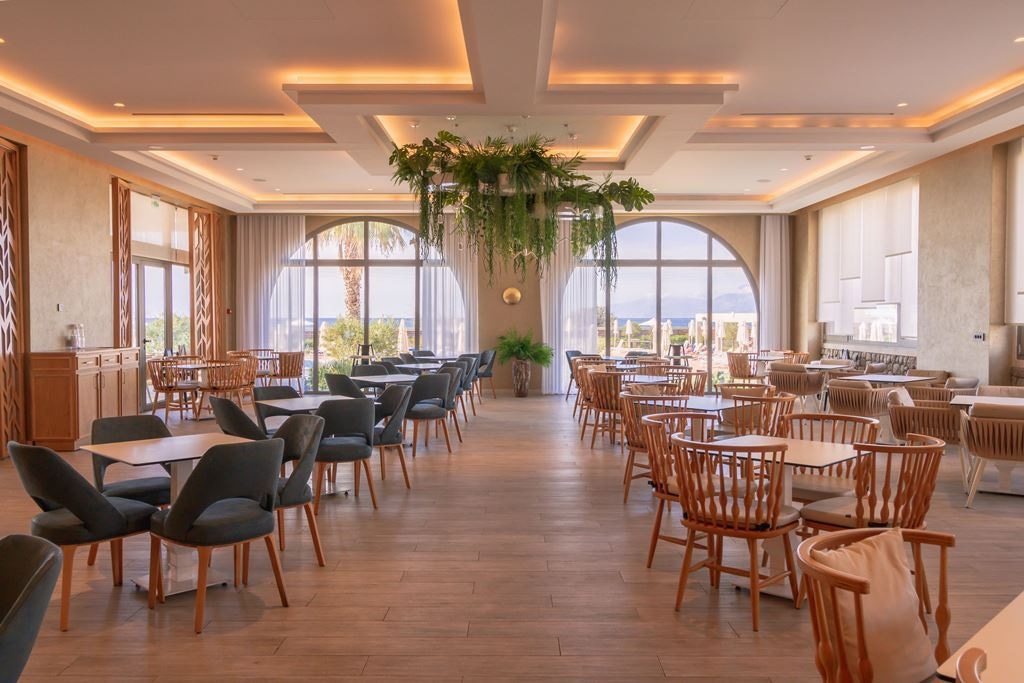 restaurants-main-building