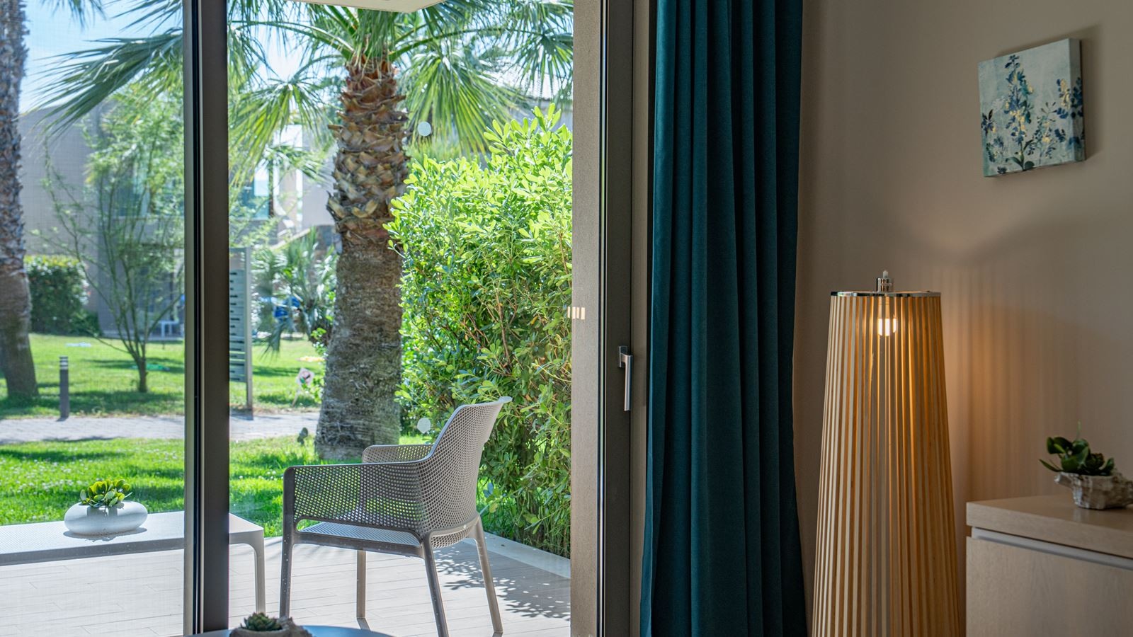 rooms-deluxe-double-for-single-gv