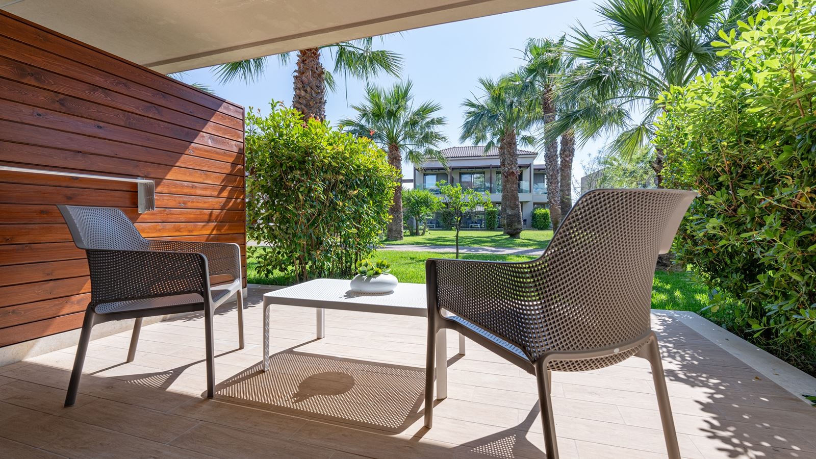 rooms-deluxe-double-for-single-gv