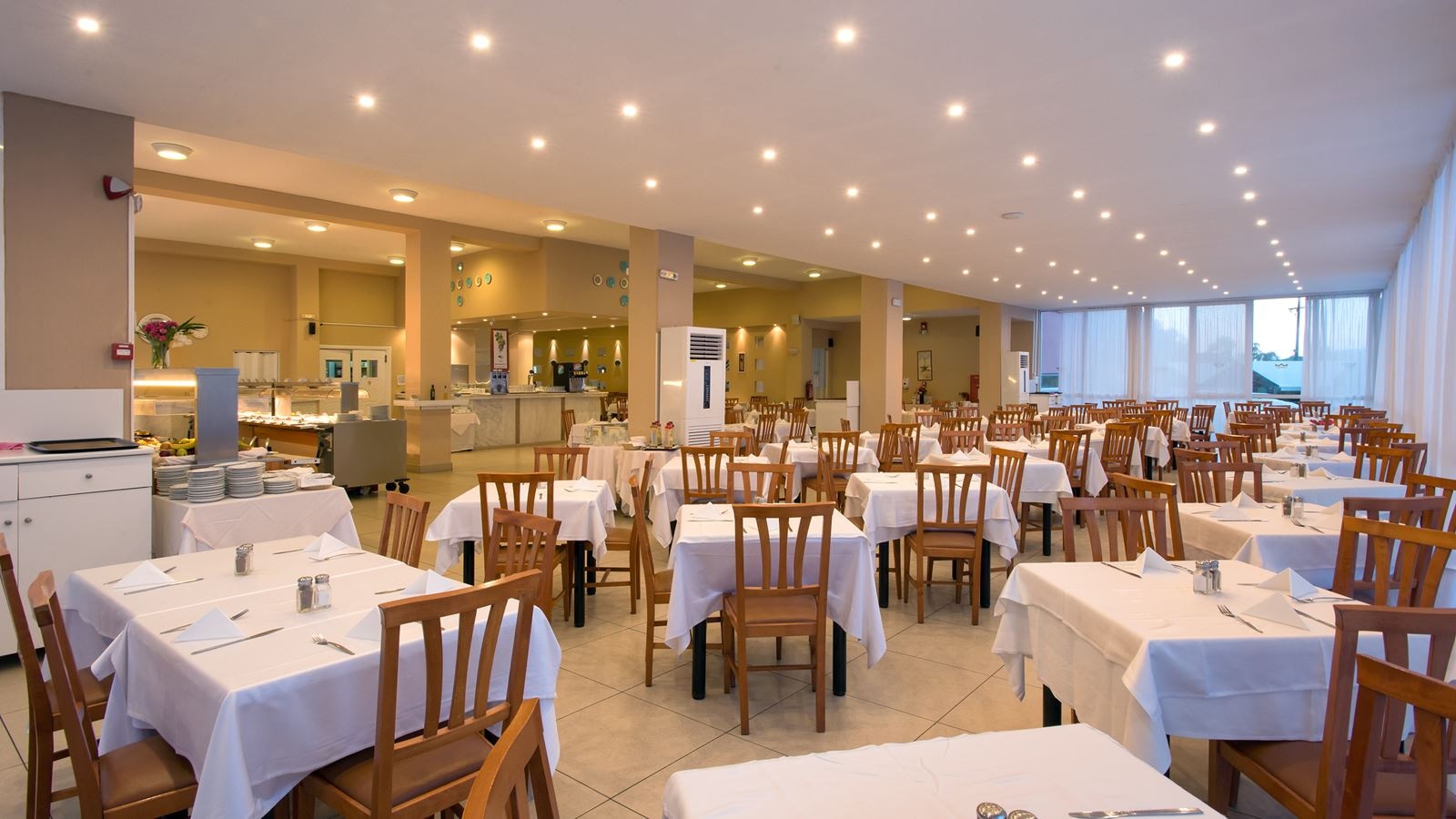 restaurants-main-restaurant