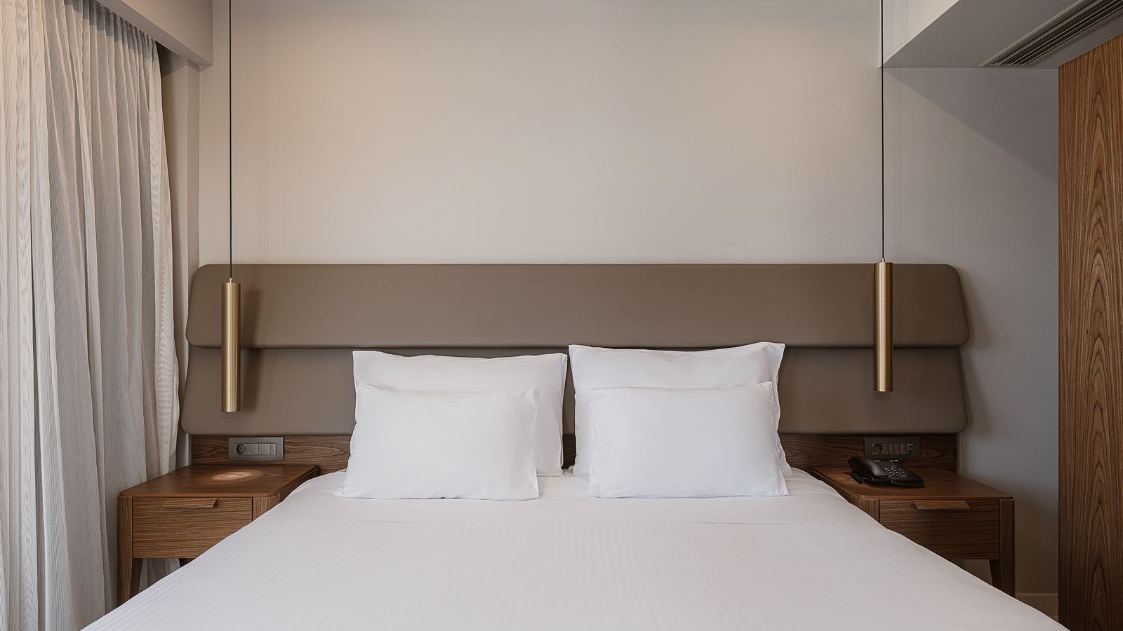 rooms-serenity-suite-1-bedroom-gardenpoolview-balcony-or-terrac