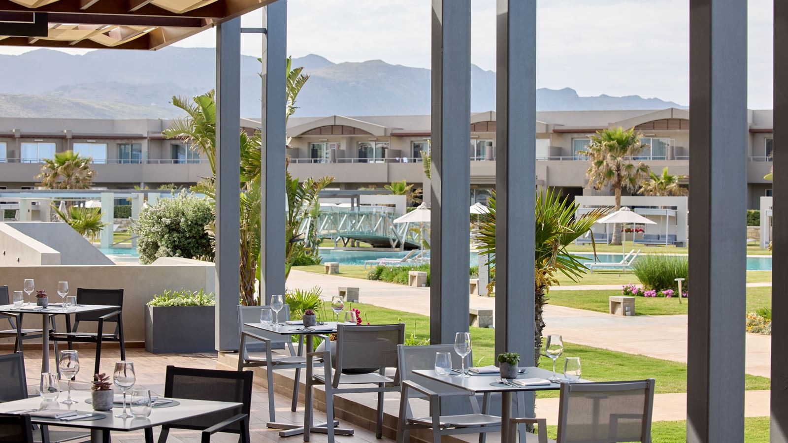 restaurants-symposium-main-restaurant