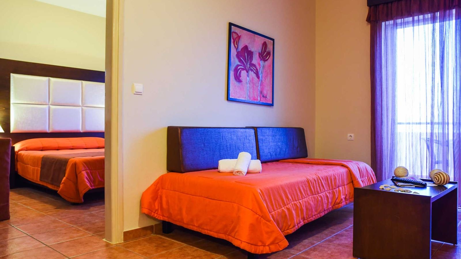 rooms-1-bedroom-apartment-garden-view