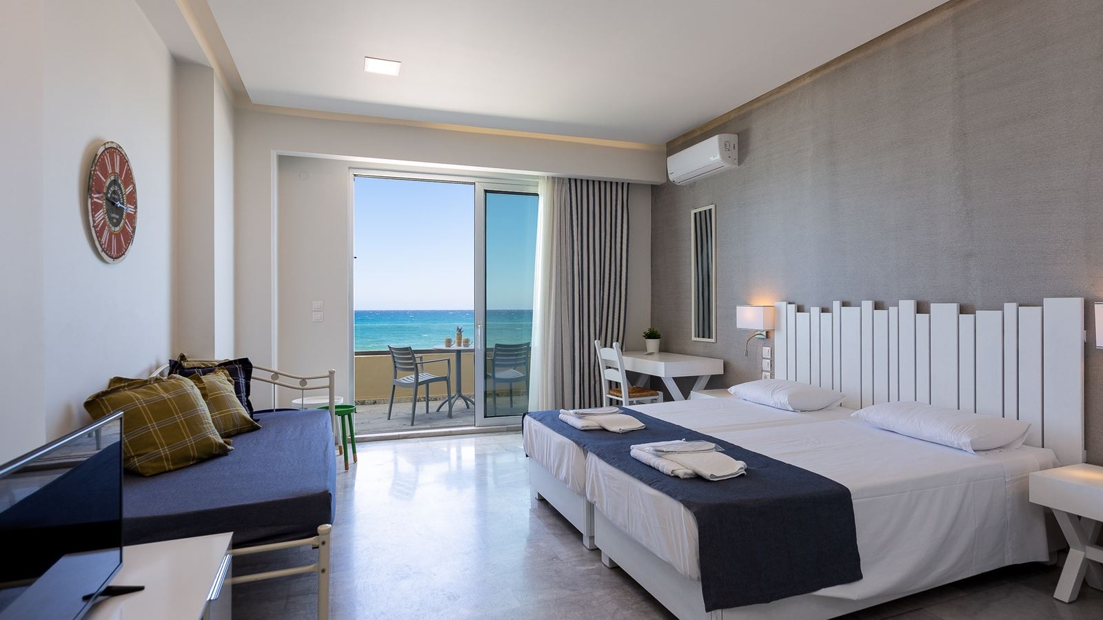 rooms-studio-sea-view