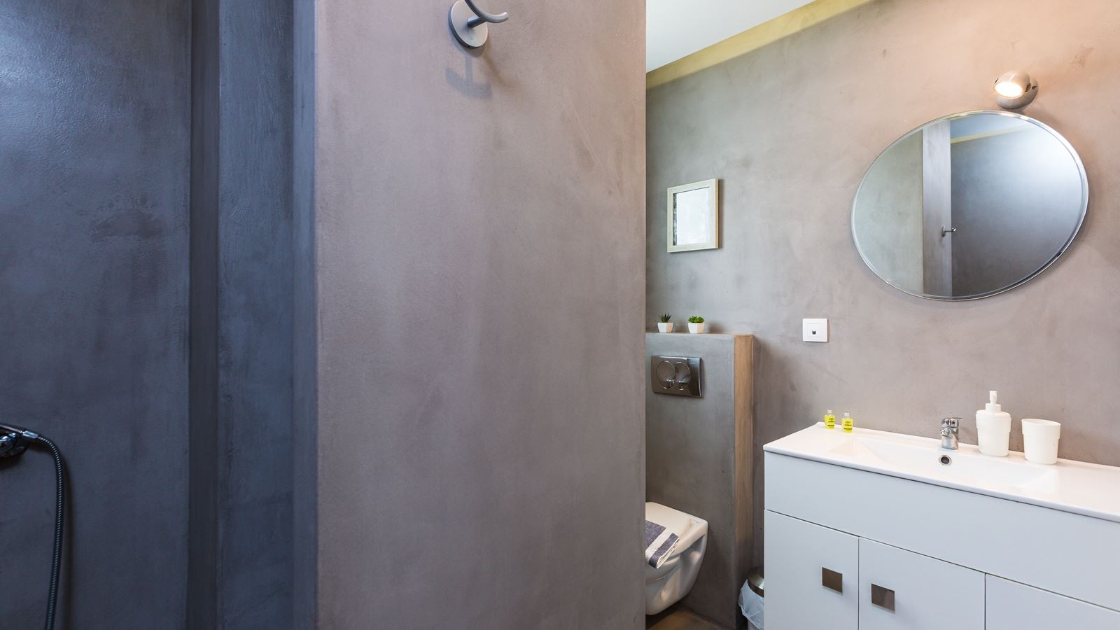 rooms-1-bedroom-apartment-sea-view