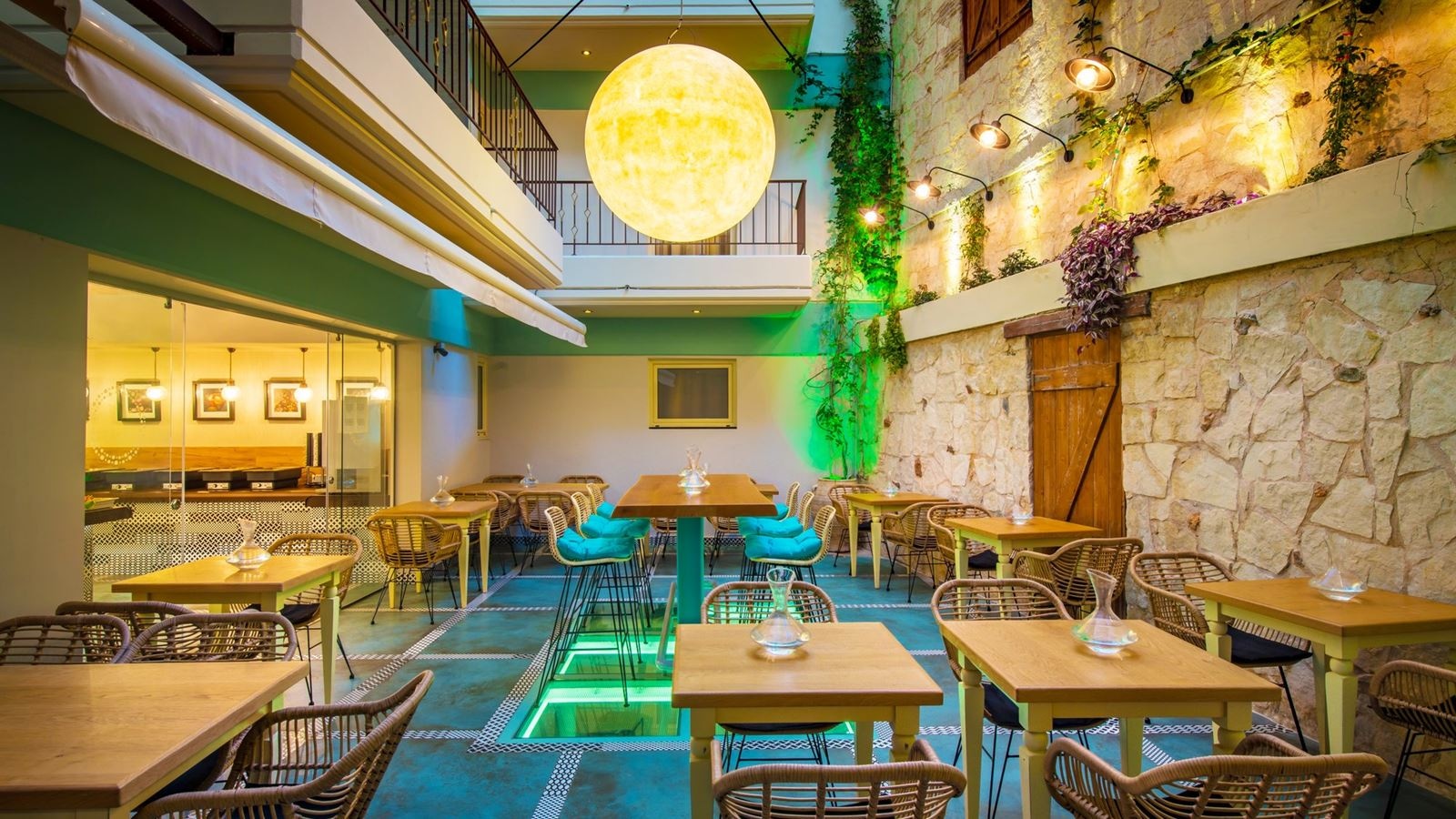 restaurants-anesis-restaurant