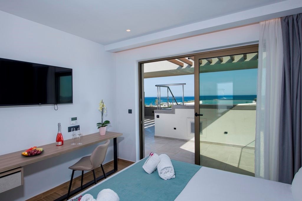 rooms-executive-with-private-pool