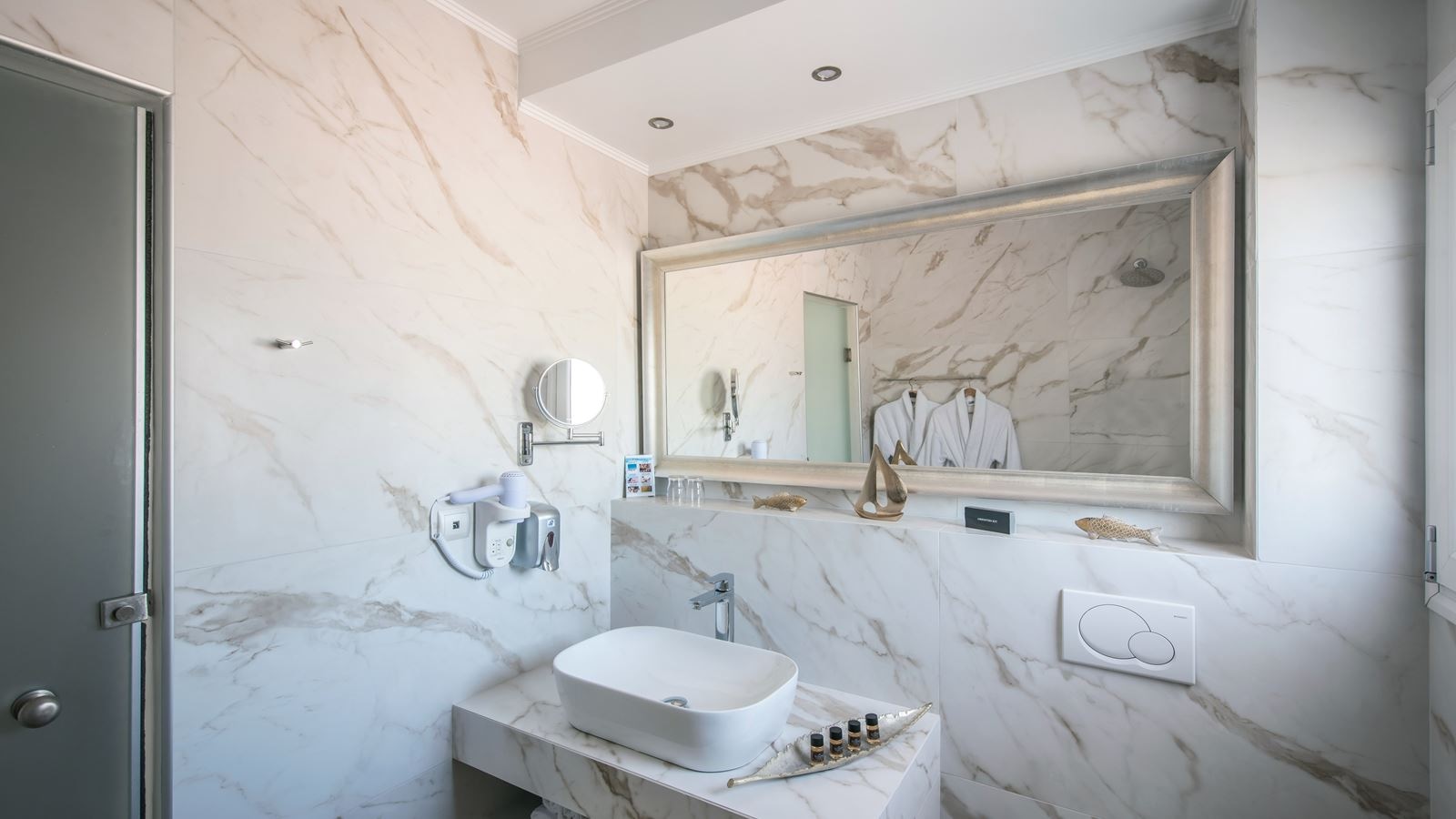 rooms-suite-superior-sea-view