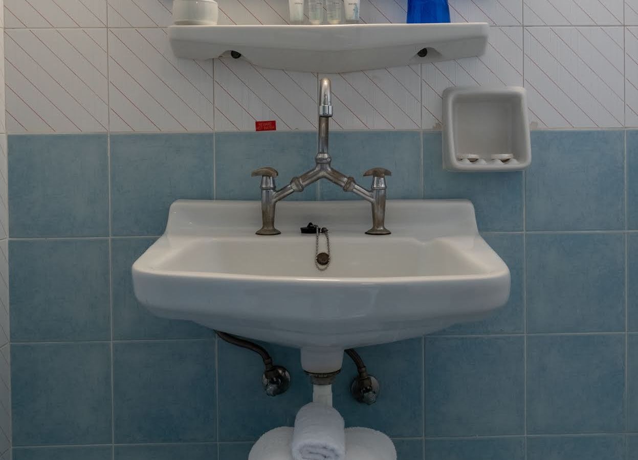 rooms-standard-twin-studio-gardenview-balcony-or-terrace