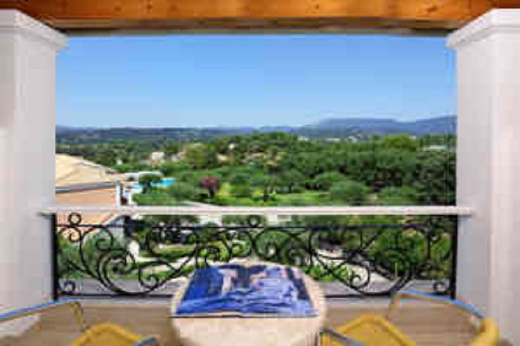 rooms-doubleroom-with-panoramic-view