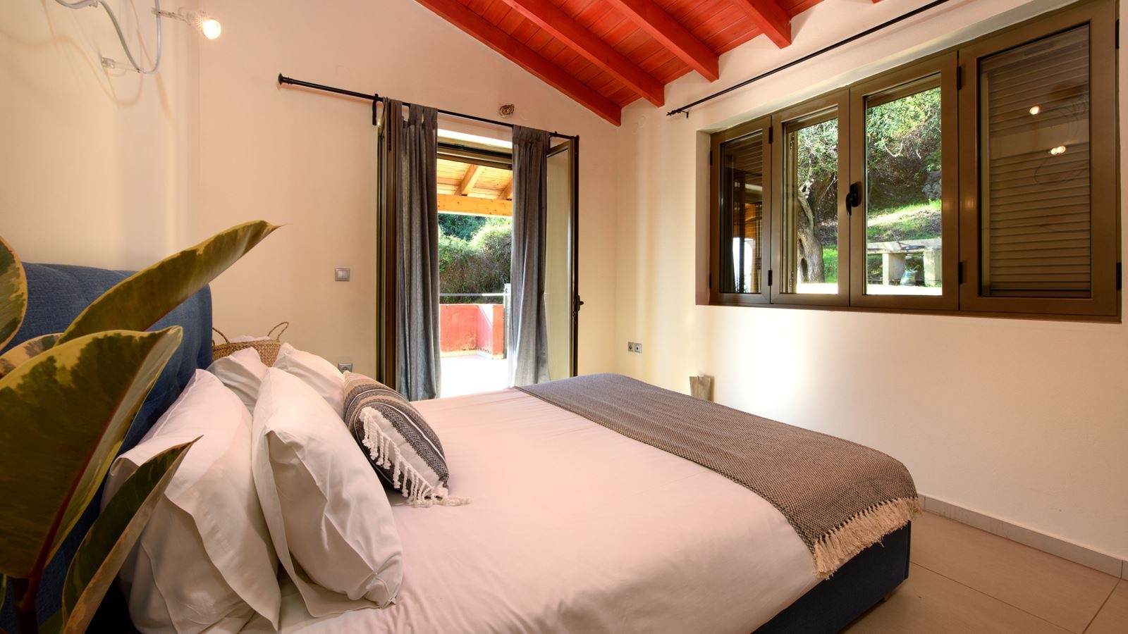 rooms-infinity-seaview-apartment