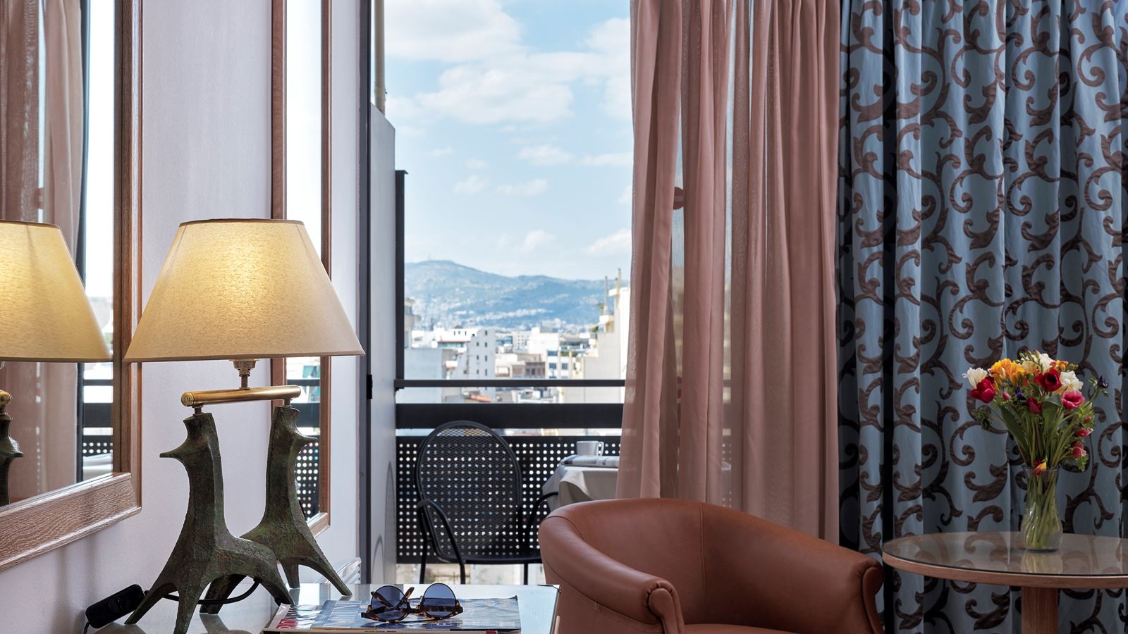 rooms-twin-superior-city-view