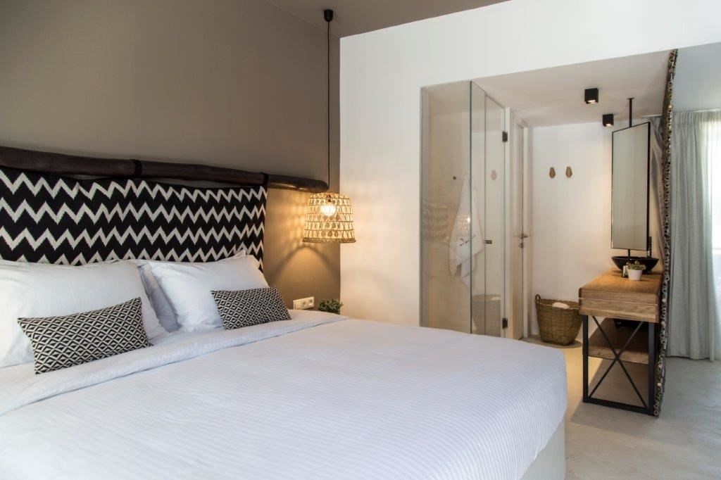 rooms-superior-double-surrounding-view