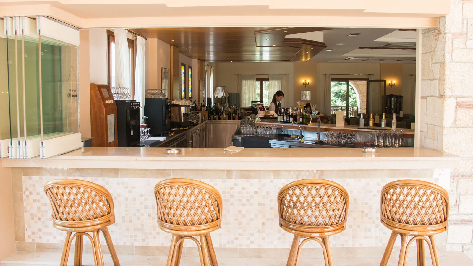 bars-thalassa-beach-bar