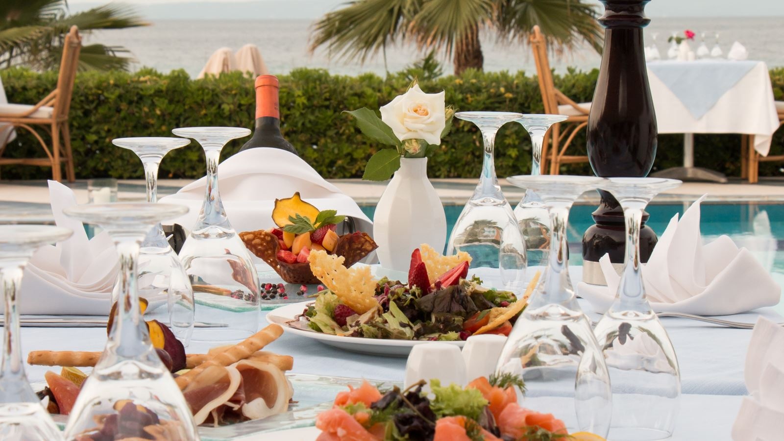 restaurants-mistral-a-la-carte-restaurant