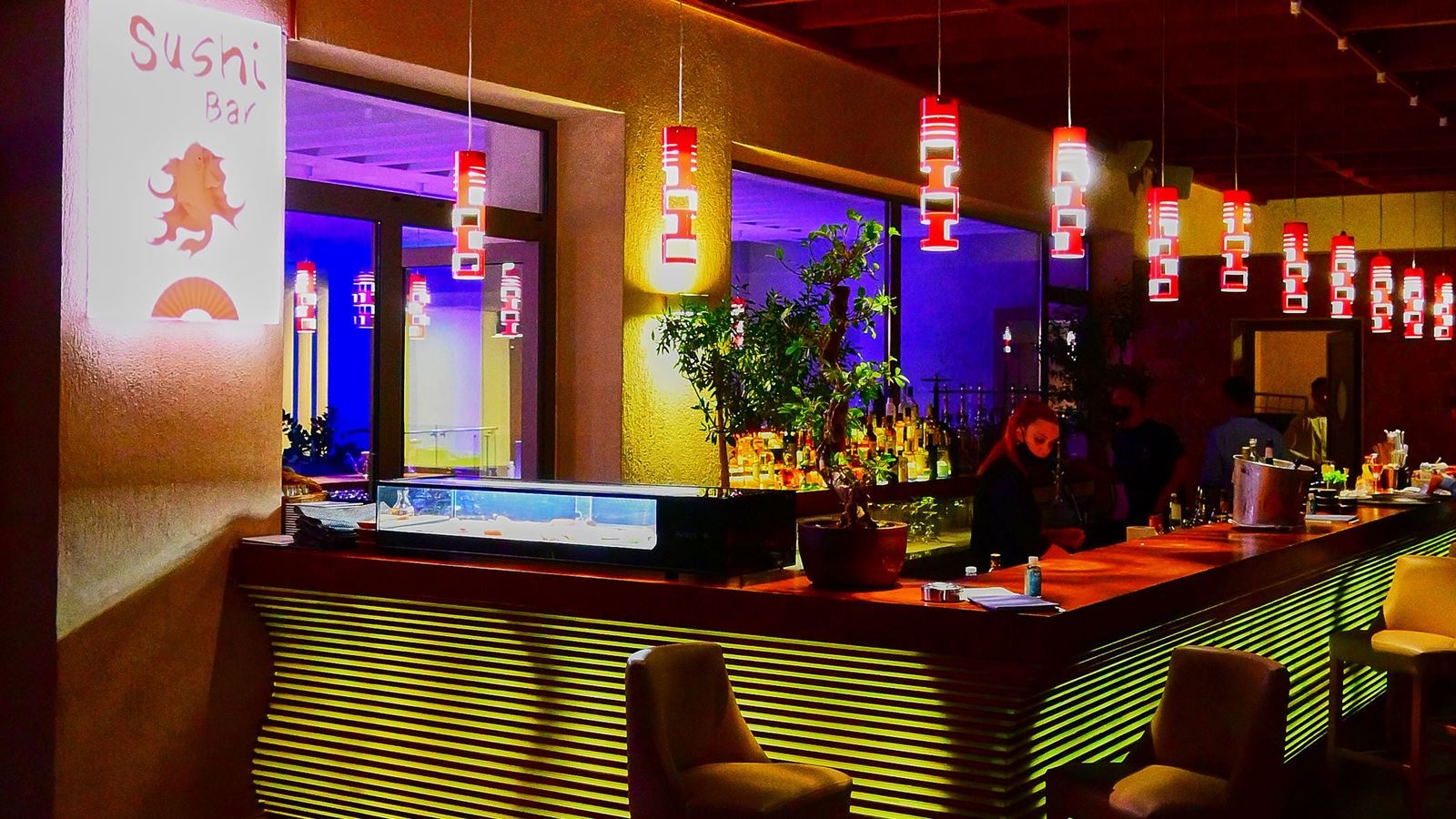 restaurants-restaurants