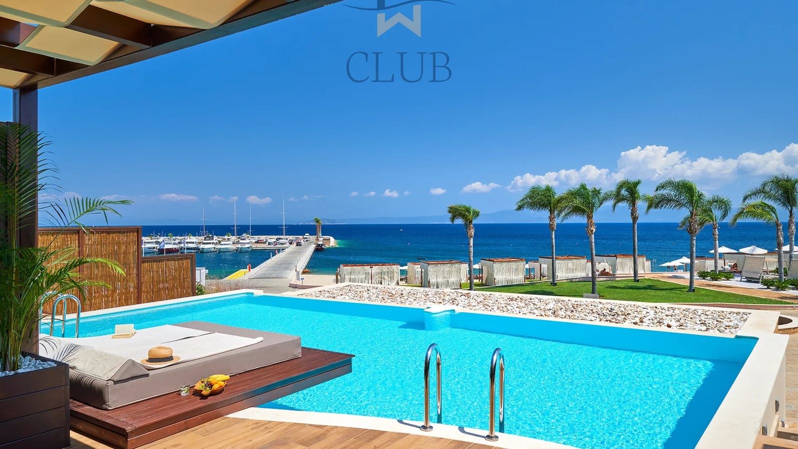 rooms-two-bedroom-duplex-suite-private-pool