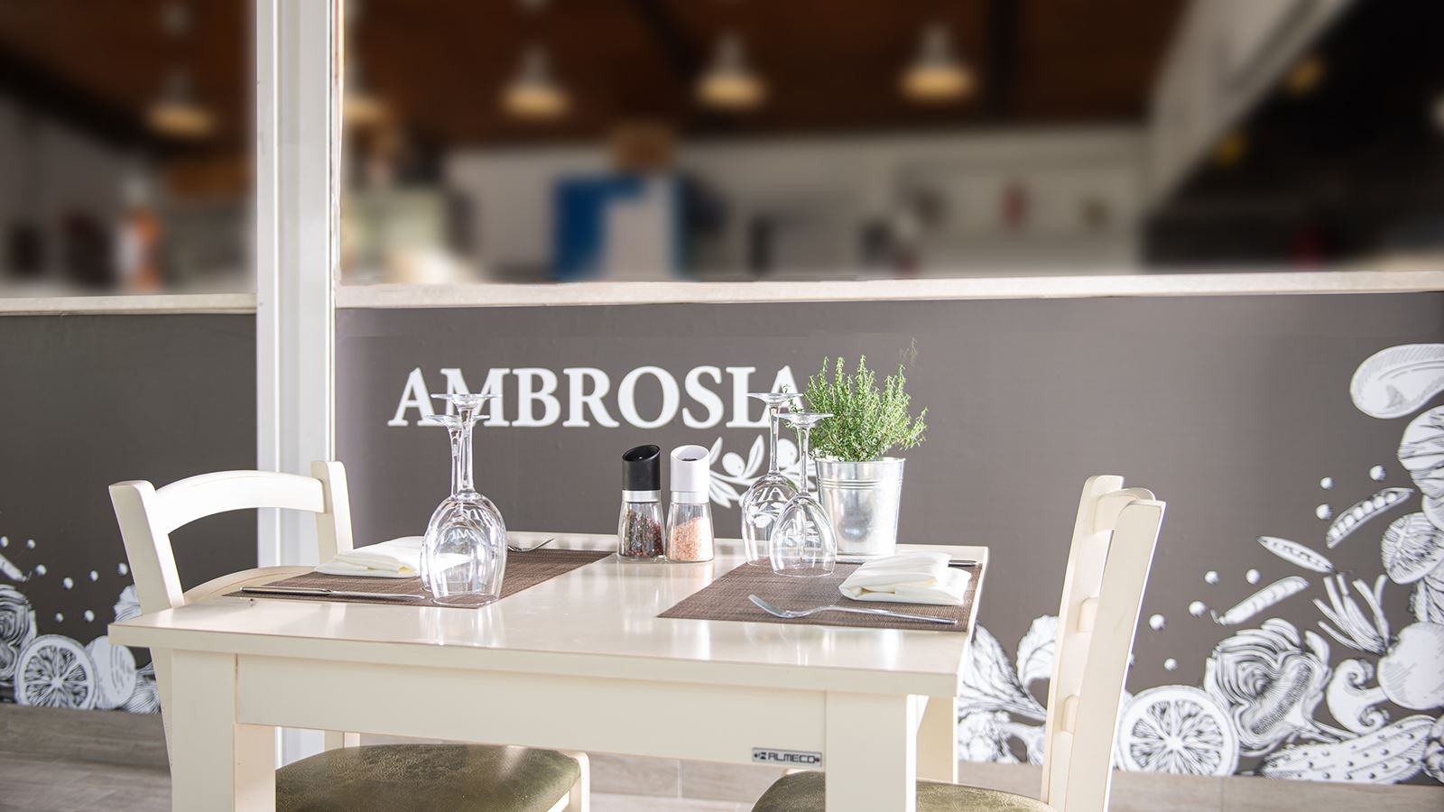 restaurants-main-building