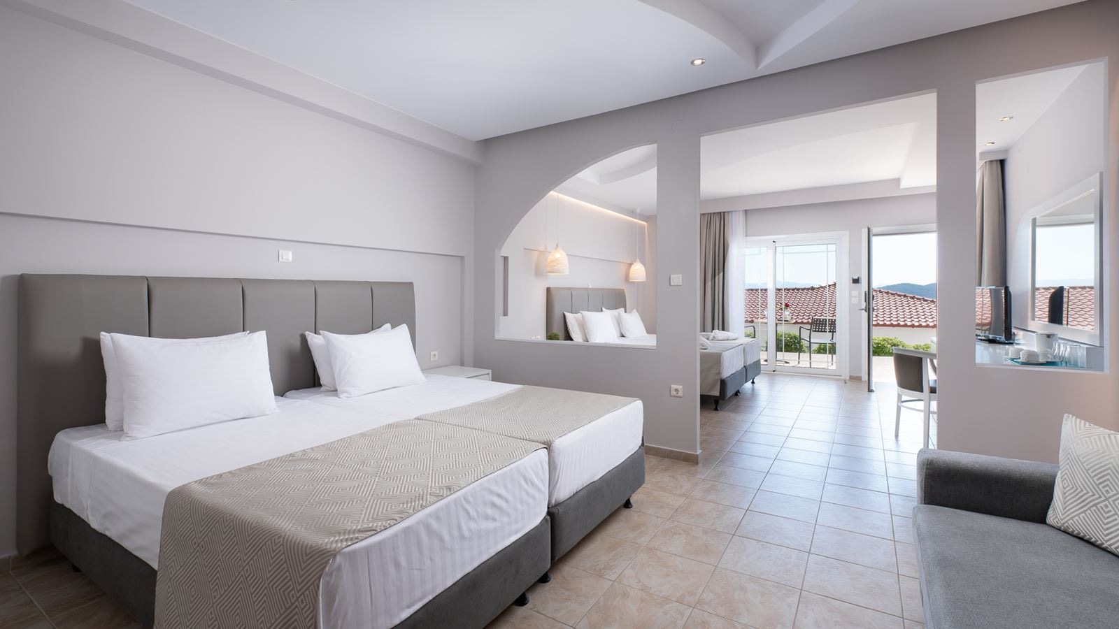 rooms-family-room-superior