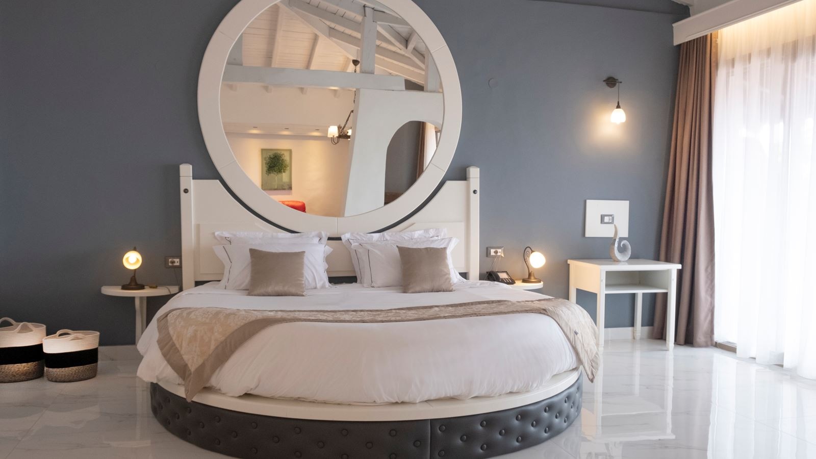 rooms-executive-suite