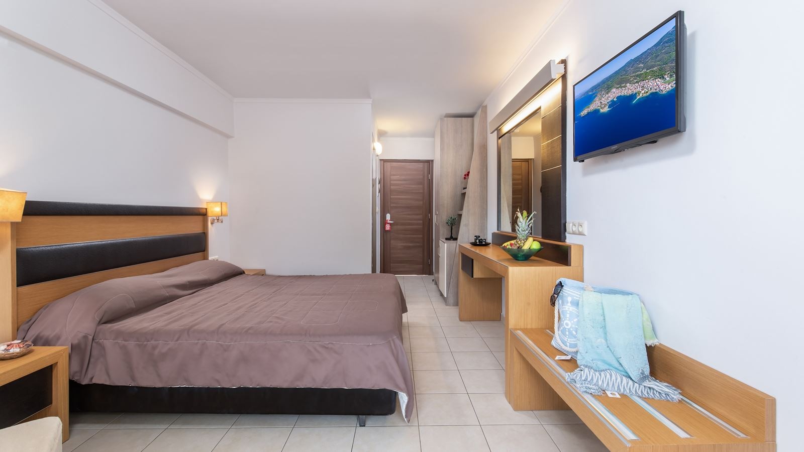 rooms-room-deluxe-double-best-price