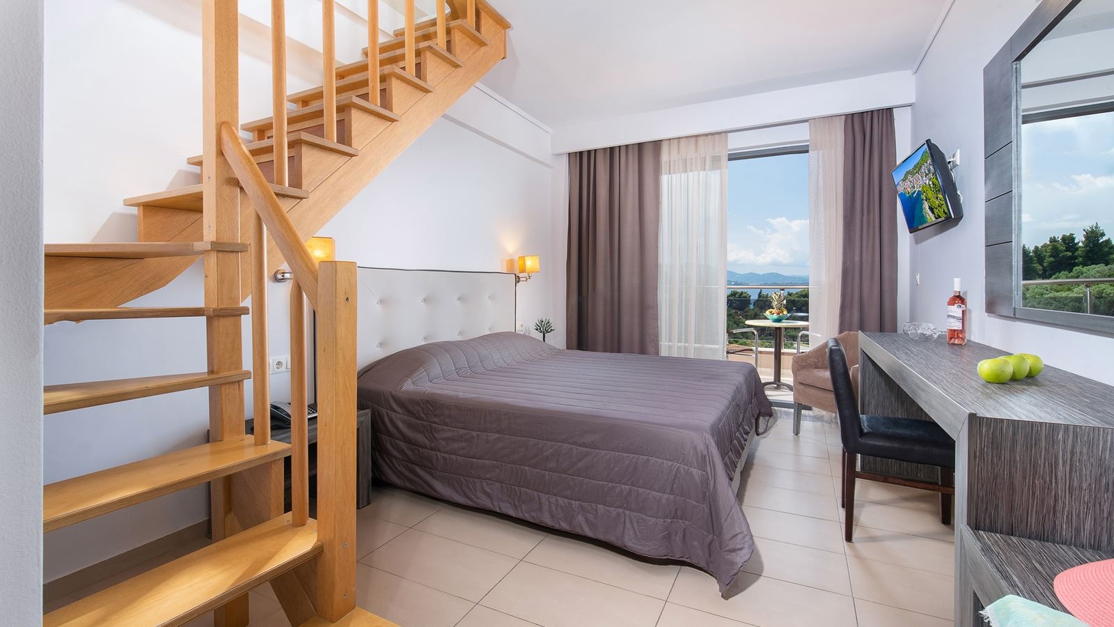 rooms-maisonette-side-sea-view