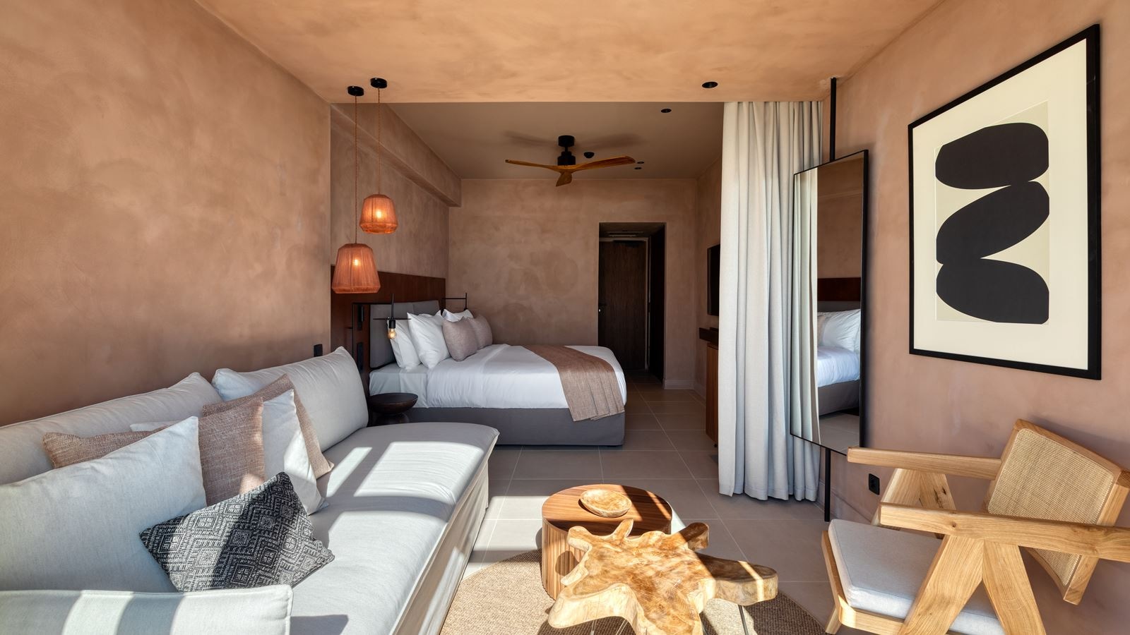 rooms-sapphire-family-retreat-sv