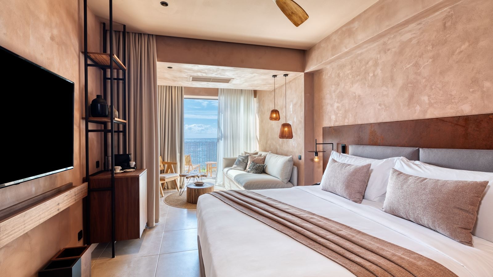 rooms-sapphire-family-retreat-sv