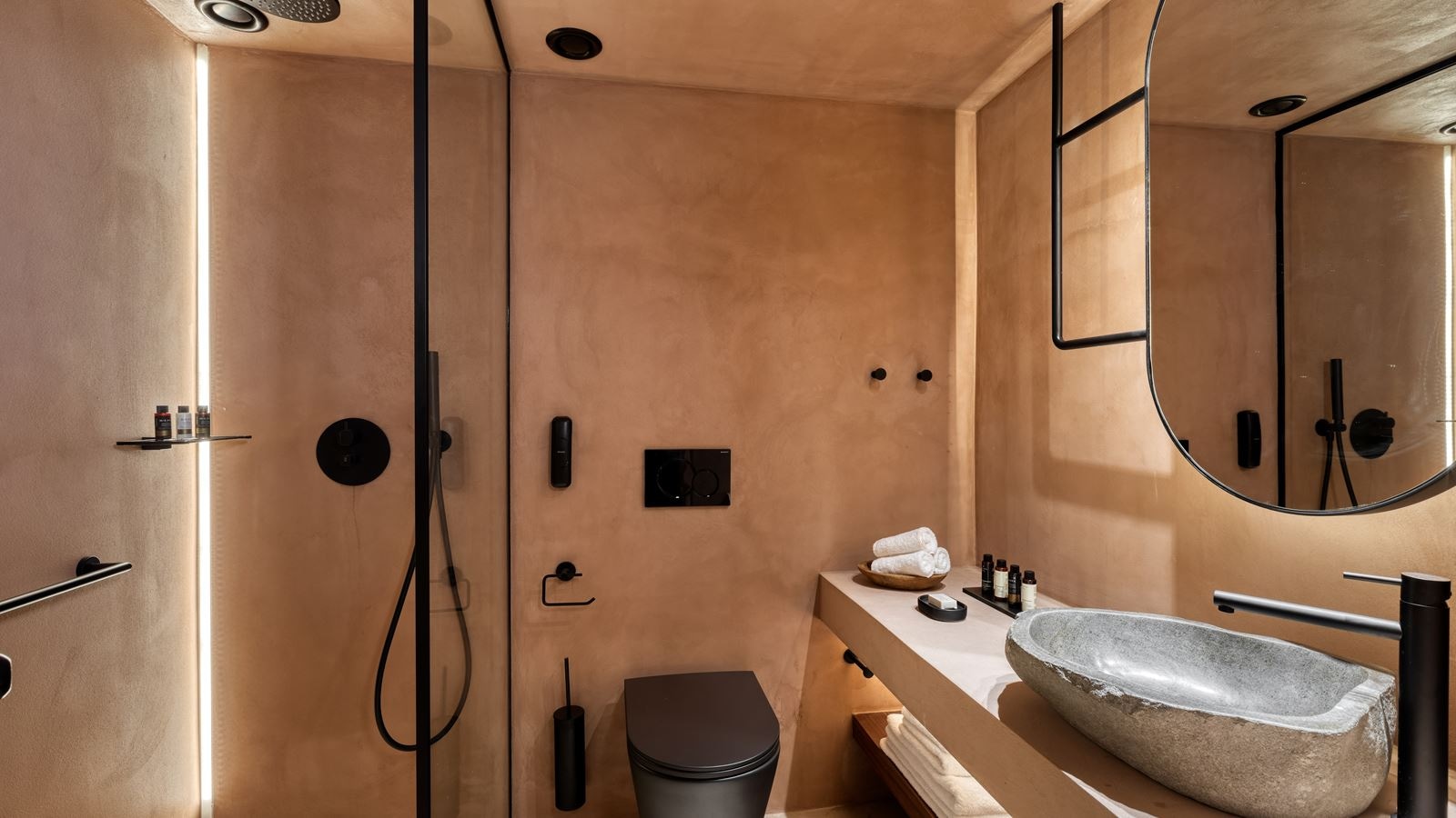 rooms-sapphire-family-retreat-sv